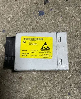 BMW 5 E60 E61 Center console control module 9183233 28137346
