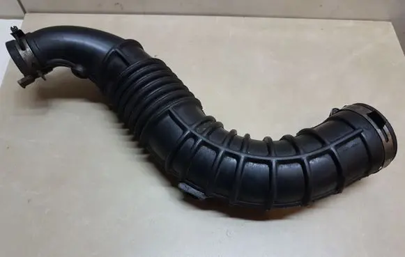 Nissan Qashqai Air intake hose/pipe 8200500384B