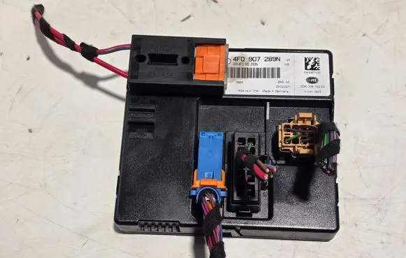 Audi A6 S6 C6 4F Comfort/convenience module 4F0907289N 4F0910289N