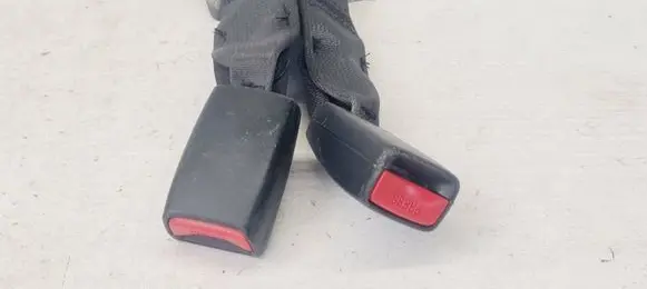 Mazda 6 Middle seatbelt (rear) 1036696 P502