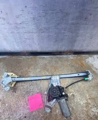 Renault Espace III Front door window regulator with motor 0130821736