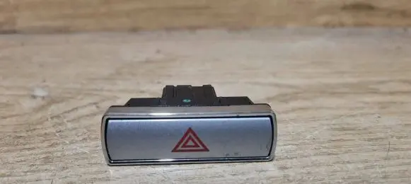 Ford Mondeo MK IV Hazard light switch 6M2T13A350AA