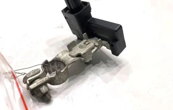 Nissan Pulsar Negative earth cable (battery) 