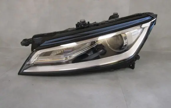 Audi TT TTS RS Mk3 8S Headlight/headlamp 8S0941005F