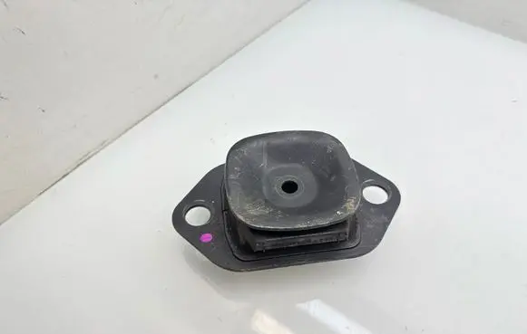 Nissan Juke II F16 Gearbox mount 112204BB0A