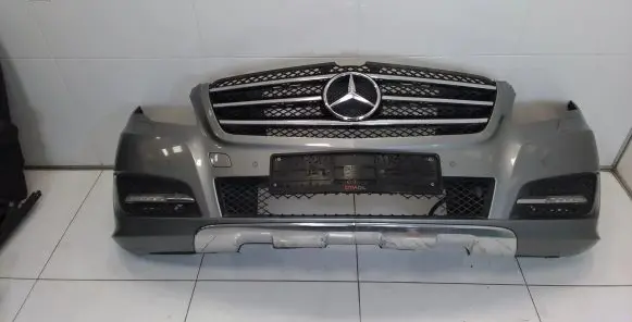 Mercedes-Benz R W251 Front bumper