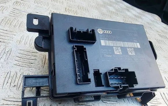 Audi A5 Sportback 8TA Seat control module 8K0959760D