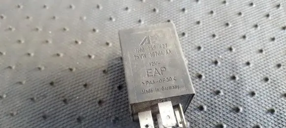 Volkswagen Sharan Other relay 7M0959627 95VW17804AA