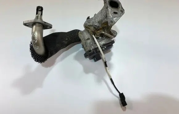Nissan Navara D23 EGR valve 147103921R