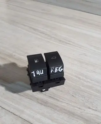 Volkswagen Touareg I Tailgate opening switch 7L6959903