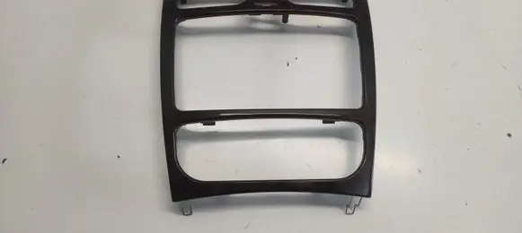 Mercedes-Benz C W203 Radio/GPS head unit trim A2036804639