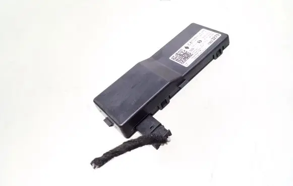 Opel Corsa E Door central lock control unit/module 13523279