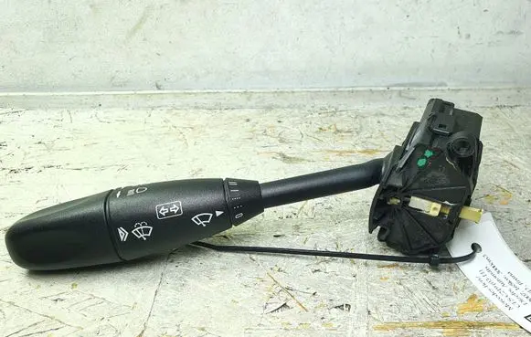 Mercedes-Benz CLS C219 Indicator stalk A1715400144