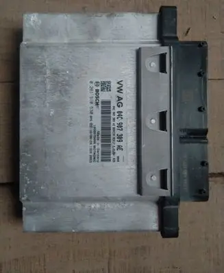 Volkswagen Golf VII Engine control unit/module 04C907309AE
