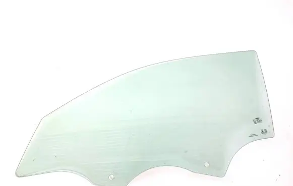Audi A1 Front door window glass four-door 82G845201