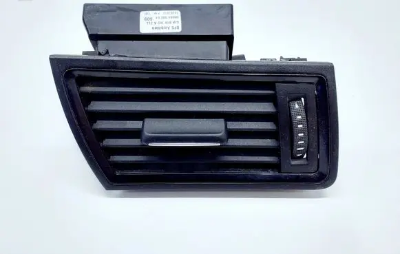 Skoda Rapid (NH) Dashboard air vent grill cover trim 5JA819702A