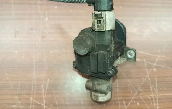 Renault Laguna III EGR valve 70036806