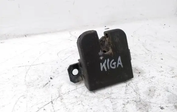Loading door lock
