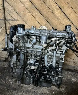 Volvo V70 Engine 08692397