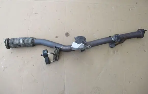 Nissan Juke I F15 Middle muffler/silencer 