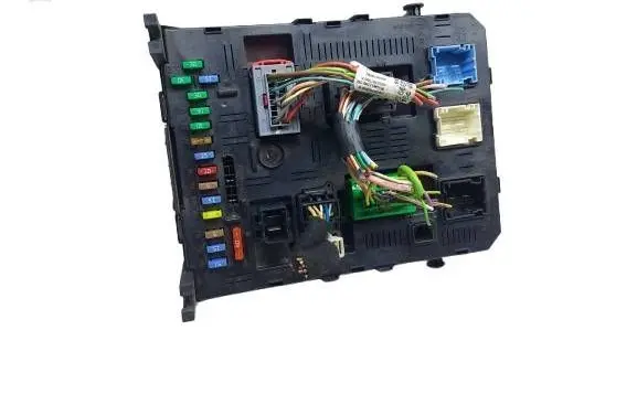 Citroen C4 I Fuse module 9661940480KAS 9661940480