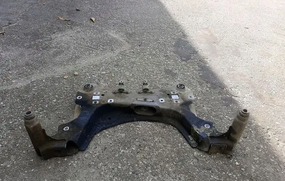 Renault Megane III Front anti-roll bar/sway bar 8200617861