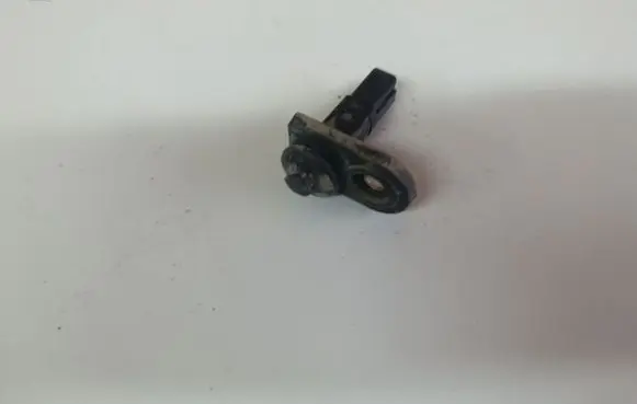 Hyundai i30 Front door sensor