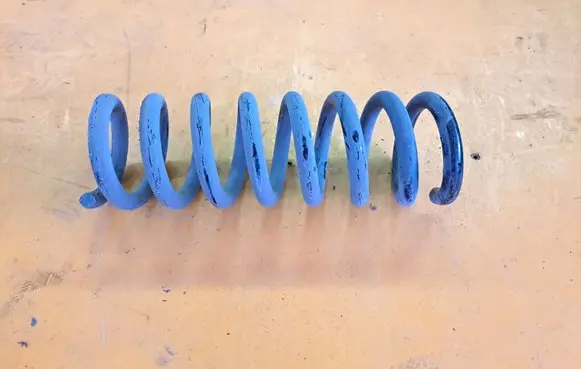 Mercedes-Benz E W212 Rear coil spring