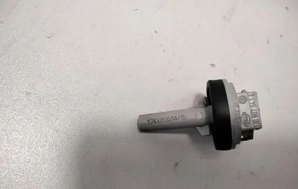 Audi A6 S6 C6 4F Interior temperature sensor 1J0907543A