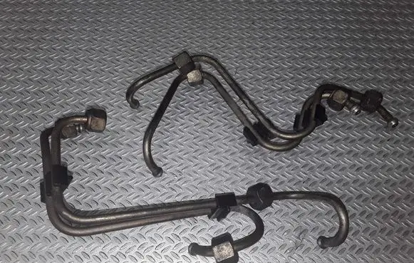 Renault Megane I Fuel injector supply line/pipe 