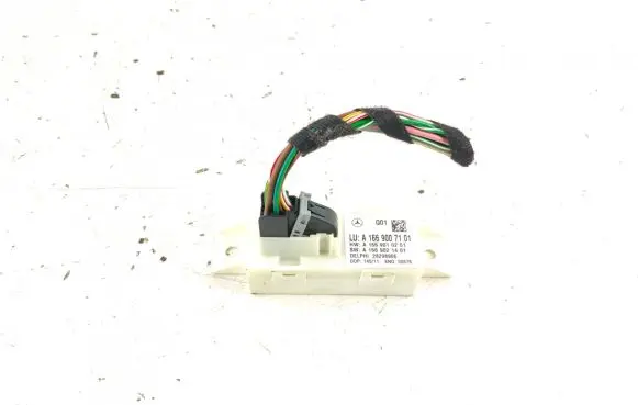Mercedes-Benz C W204 Light module LCM 1669007101 1669003309
