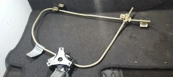 Renault 19 Sliding door window regulator with motor