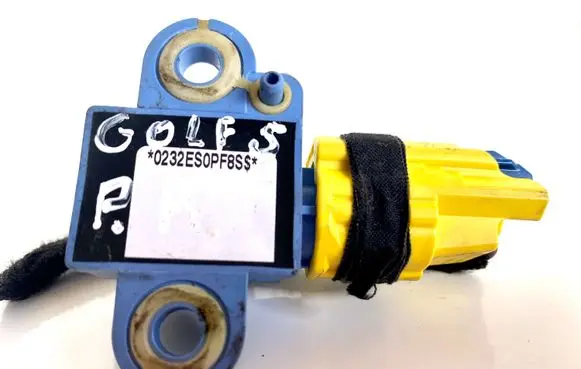 Volkswagen Golf V Airbag deployment crash/impact sensor 0232ES0PS