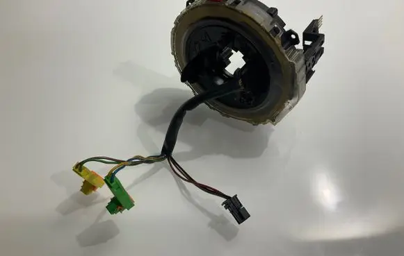 Mercedes-Benz CLS C219 Airbag slip ring squib (SRS ring) A1714640518 1714640518
