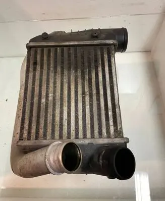 Audi A6 S6 C6 4F Intercooler radiator