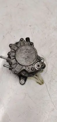 Audi A3 S3 8P Vacuum pump 03G145209C