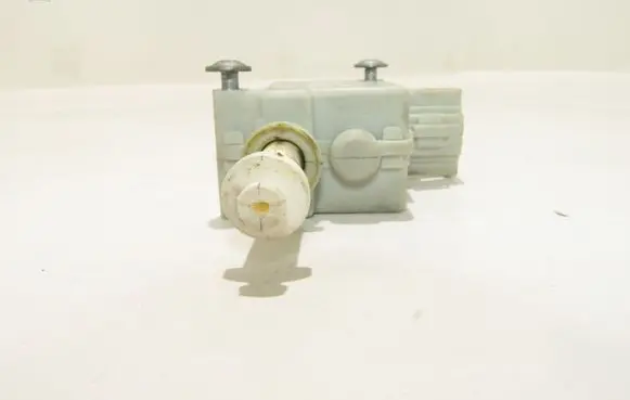 Volkswagen PASSAT B7 Central locking motor 