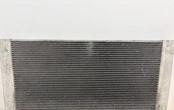 BMW 5 E60 E61 Coolant radiator 7787440 99374