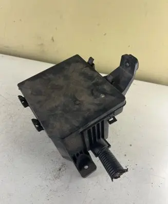 Nissan Navara D40 Fuse module 284B8EB300