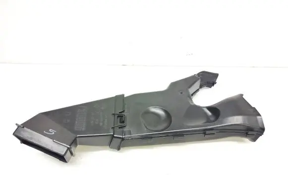 BMW X5 G05 Water drain line hose 9447345 7434887