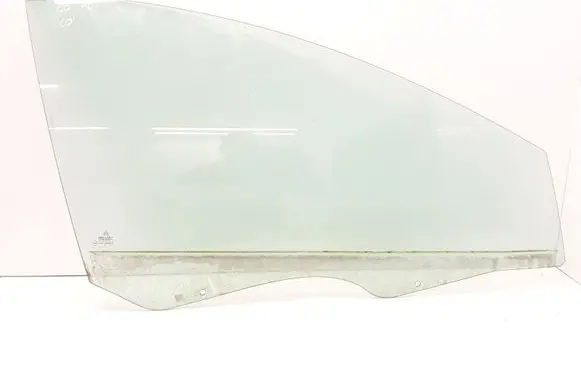 Citroen C5 Front door window glass four-door 43R000929 DOT39 AS2