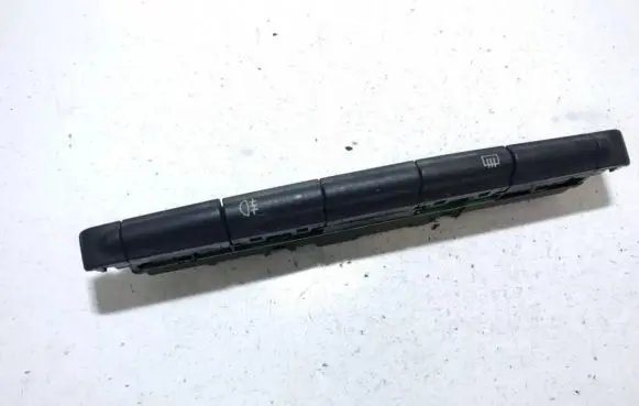 Fiat Bravo - Brava Windscreen/window heater switch
