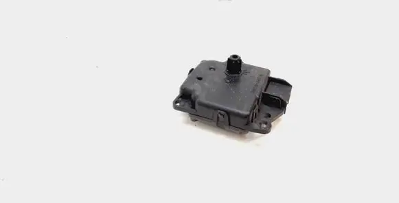 Dodge Grand Caravan Air flap motor/actuator M8679001