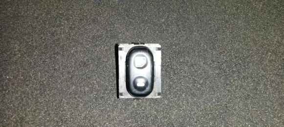 Nissan Primera Electric window control switch