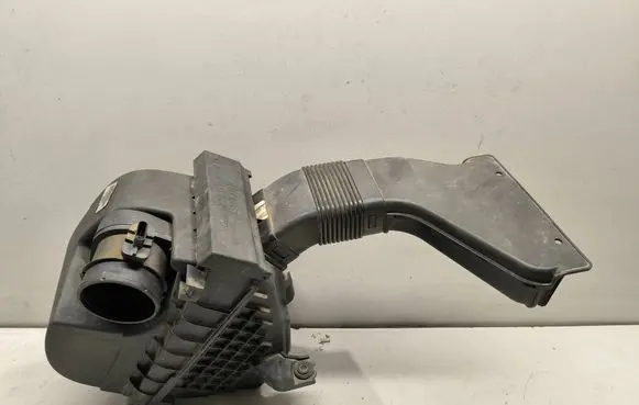 KIA Sorento Air filter box 28100C5300
