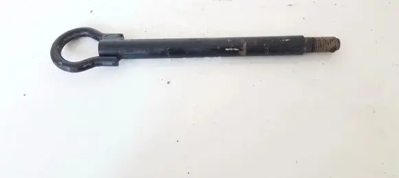 Renault Megane II Towing hook eye 