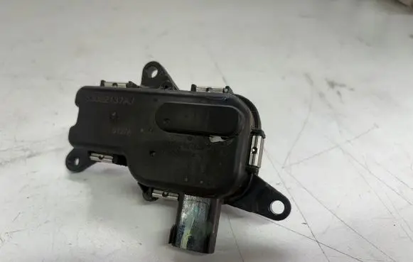 Dodge RAM 1500 DS Intake manifold valve actuator/motor 53022137AJ