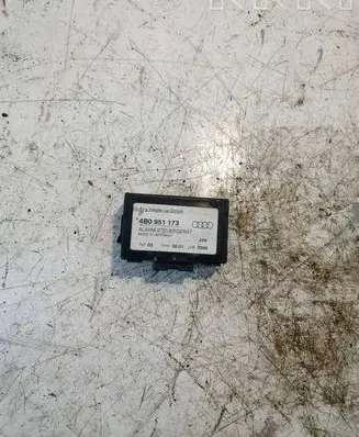 Audi A4 S4 B5 8D Alarm control unit/module 4B0951173