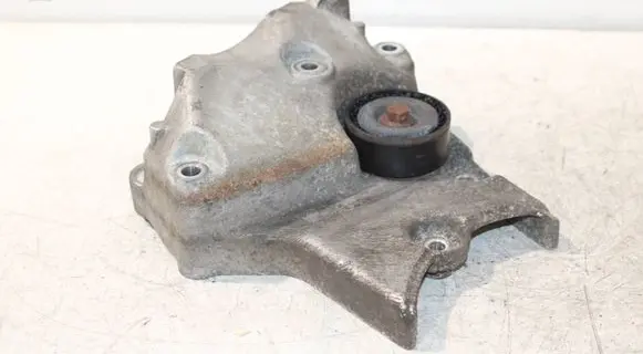 Opel Insignia A Engine mounting bracket 55566020 428702815