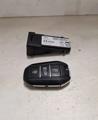 Peugeot 508 Immobilizer control unit/module 966560298000